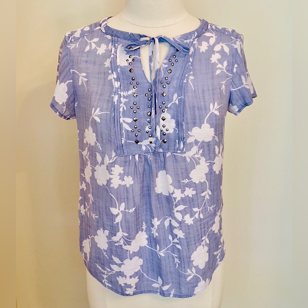 Liz Claiborne Petite Blue Floral SZ MP Prairie Cottagecore Coquette Studded Top